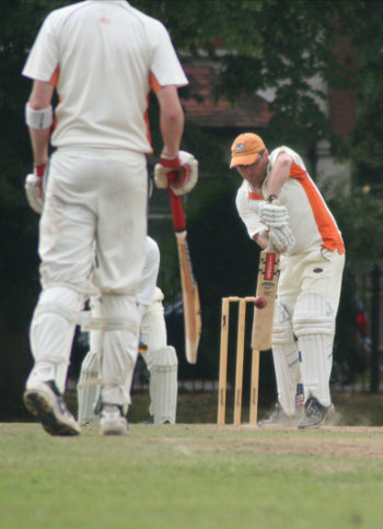 gilodefends Battling hard ... Gilo defends