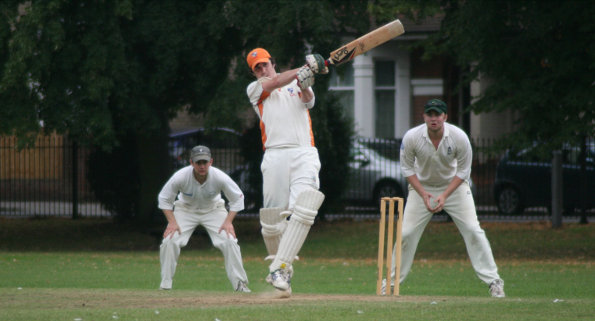 Cracking shot ... Glover on his way to another fifty